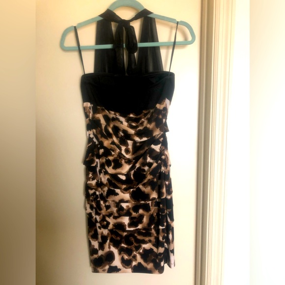Women’s size 6 leopard print cocktail dress - Picture 2 of 3